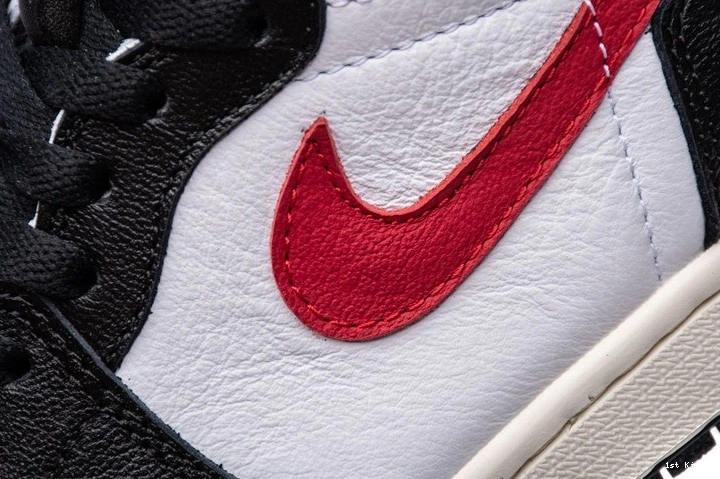 Black 555088-061 1 Jordan Gym  Retro Red High 0112